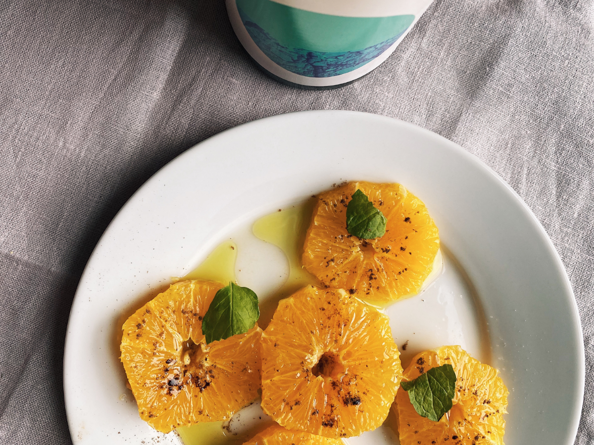 orange slices with olive oil