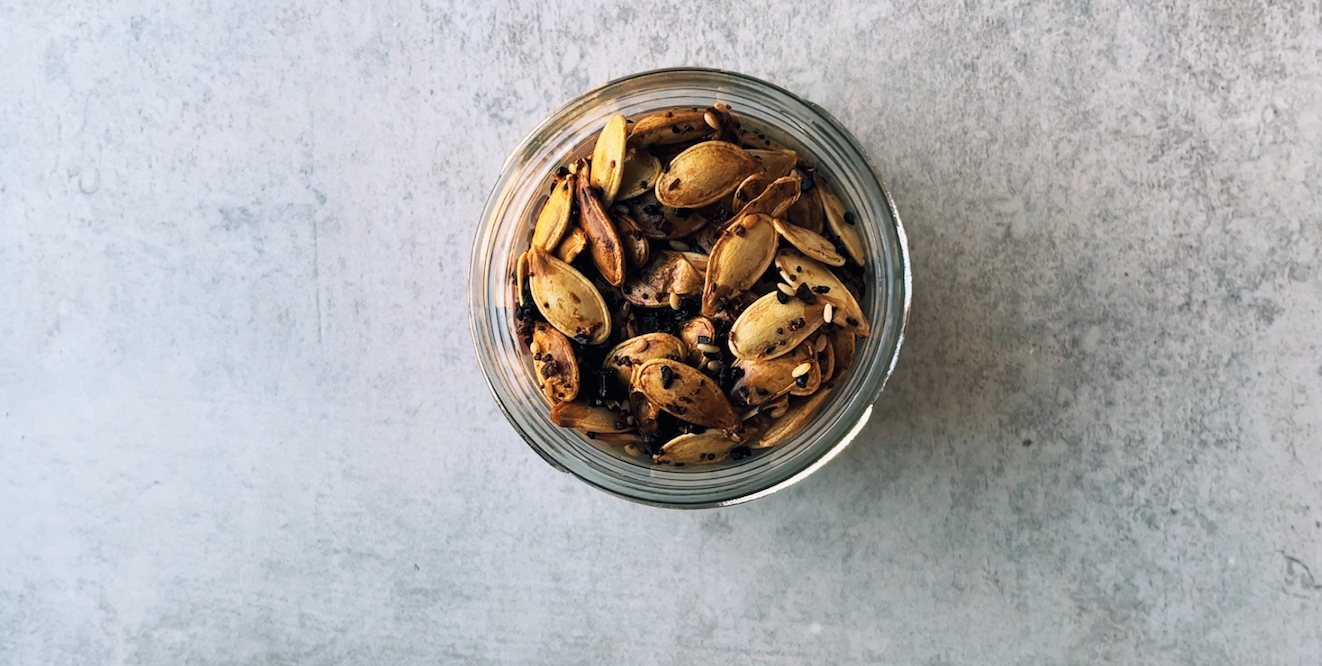 Roasted pumpkin seeds with olive oil