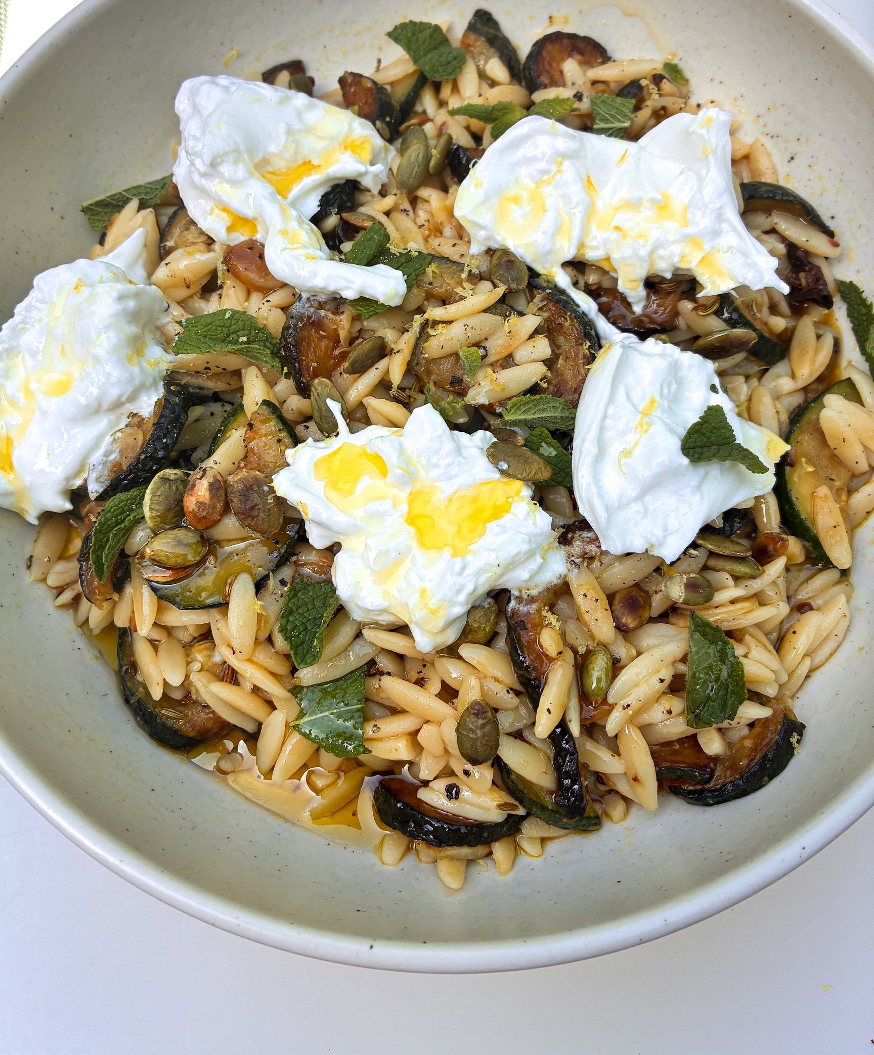 Caramelised courgette orzo with burrata